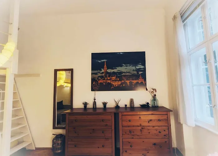 Gallery Flat In Party District شقة